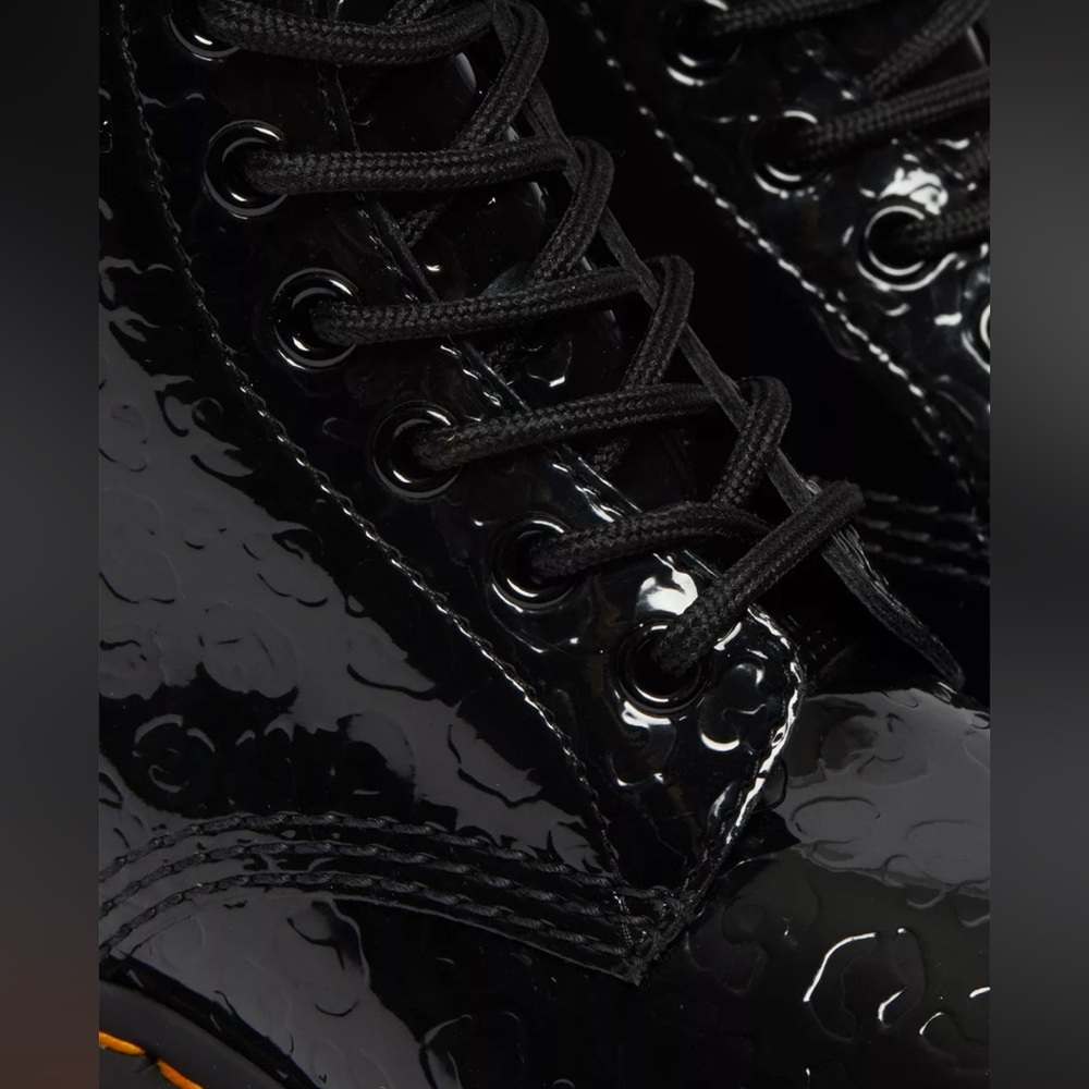 New Dr Martens 1460 LEOPARD EMBOSS PATENT LEATHER BOOTS Black Size 8 - Picture 5 of 9